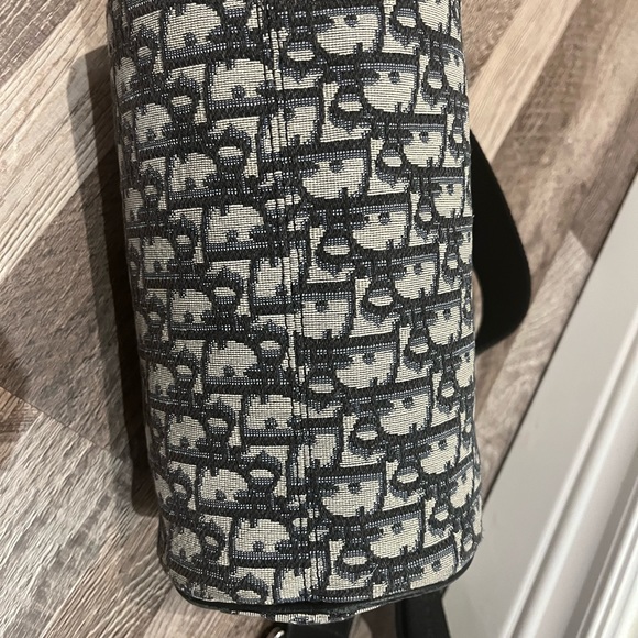 Christian Dior Roller Messenger Bag Authentic - Picture 6 of 9
